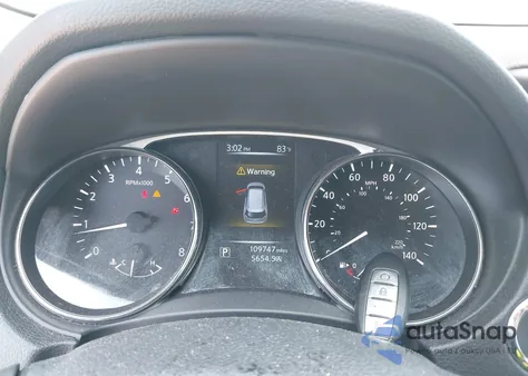 2014 Nissan Rogue Sv z USA, uszkodzony, nr VIN 5N1AT2MT8EC855364